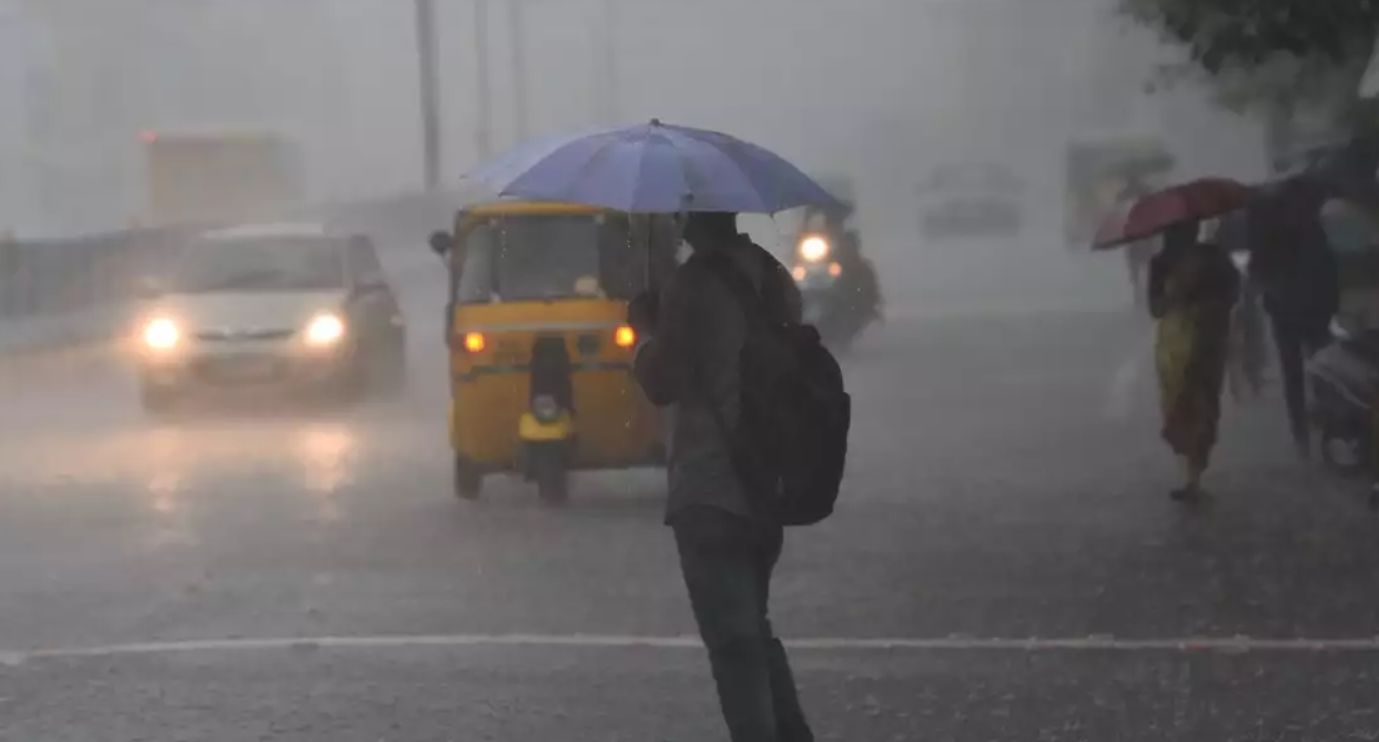 Severe Rain Forecast for Odisha; Red Alert Issued for 9 Districts as Low Pressure System Strengthens