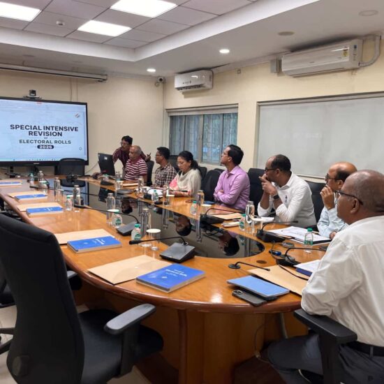 Odisha's Chief Electoral Officer Leads Meeting with IAS Observers for 2026 Electoral Roll Revision