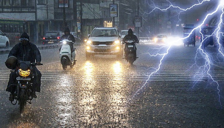 Continued Rainfall Expected in Odisha Until July 26; Orange Alert Issued for Five Districts