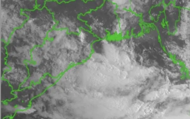 Odisha Braces for Heavy Rainfall as New Low Pressure Develops Over Bay of Bengal
