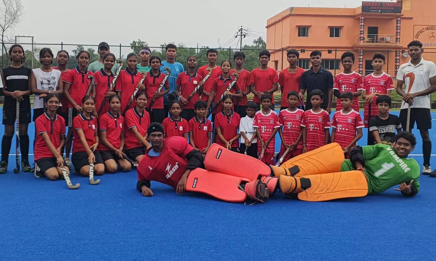 Jharsuguda Launches Hockey Training Sessions for Students